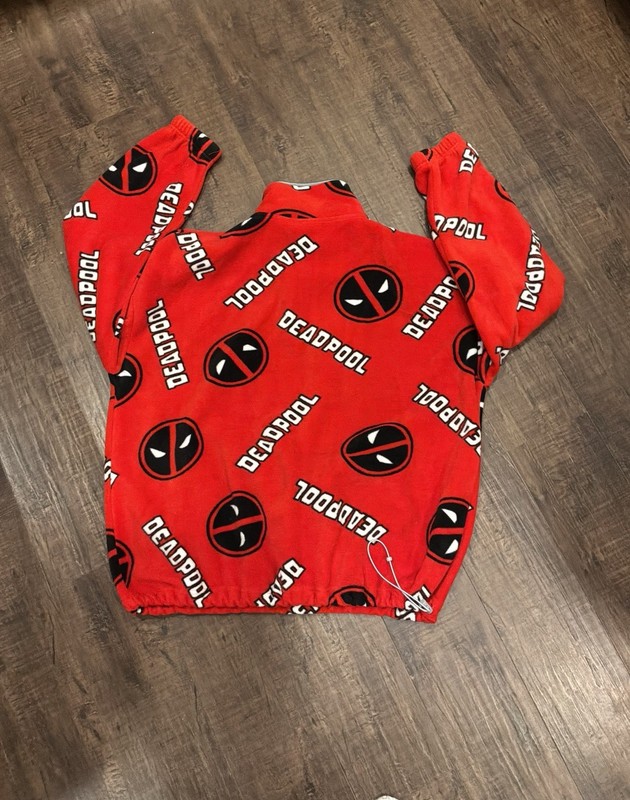 Marvel Studios Deadpool & Wolverine Red Fleece Collared Button Lounge Top S gallery